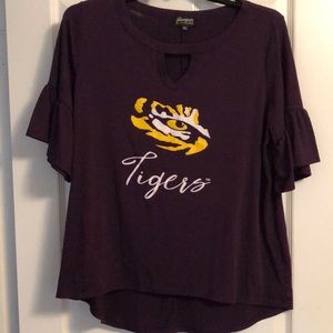 Game day Tigers fan size XXL shirt with ruffled sleeves and key hole neckline